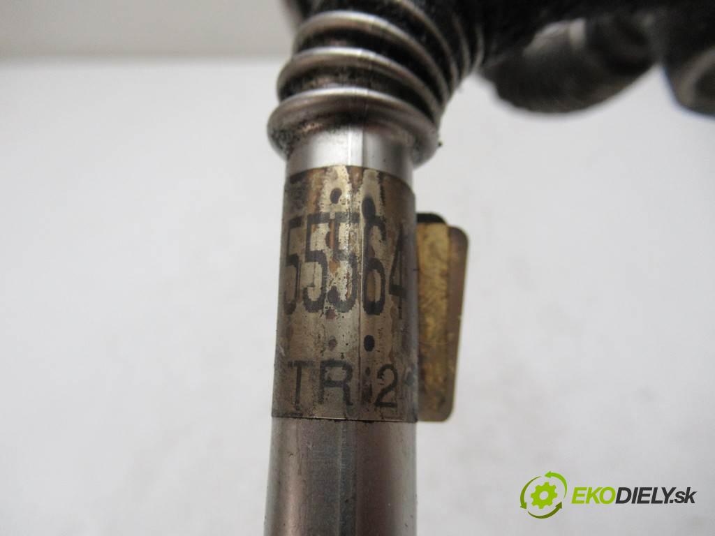 Opel Insignia  2012 143 kW HATCHBACK 5D 2.0CDTI 195KM 08-13 2000 rúrka turba 55564719    429147374 (Hadice intercoolera)