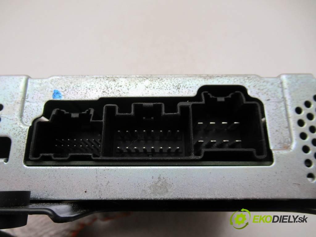 Opel Insignia    HATCHBACK 5D 2.0CDTI 195KM 08-13  Modul Riadiaca jednotka Infinity 22812211