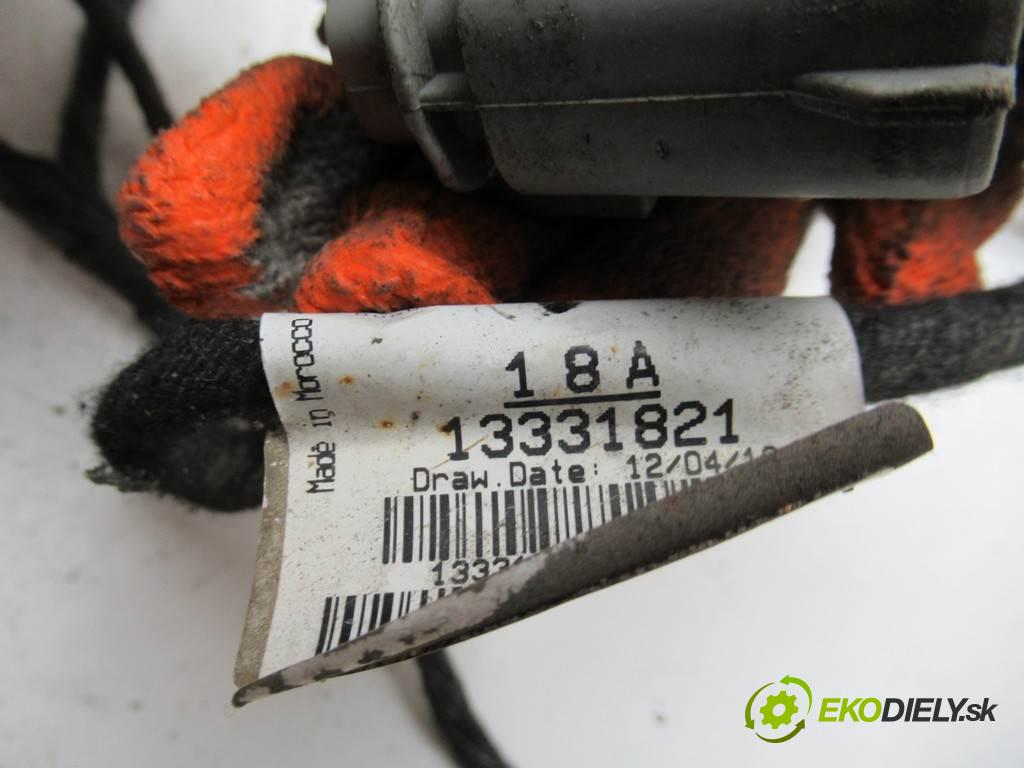 Opel Insignia    HATCHBACK 5D 2.0CDTI 195KM 08-13  káblovačka PDC přední část 13331821