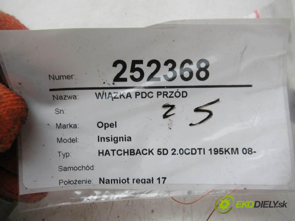 Opel Insignia    HATCHBACK 5D 2.0CDTI 195KM 08-13  káblovačka PDC přední část 13331821