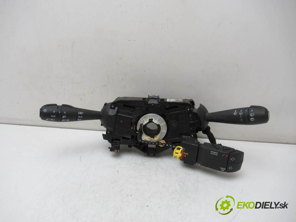 Dacia Logan II  2016 54 kW KOMBI 5D 1.2B 75KM 12- 1200 Prepínač kombinovaný 681722712R (Prepínače, spínače, tlačidlá a ovládače kúrenia)