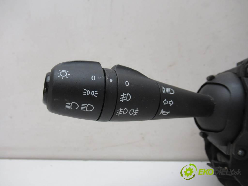 Dacia Logan II  2016 54 kW KOMBI 5D 1.2B 75KM 12- 1200 Prepínač kombinovaný 681722712R (Prepínače, spínače, tlačidlá a ovládače kúrenia)