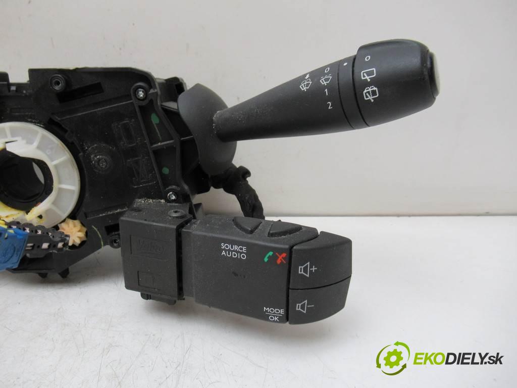 Dacia Logan II  2016 54 kW KOMBI 5D 1.2B 75KM 12- 1200 Prepínač kombinovaný 681722712R (Prepínače, spínače, tlačidlá a ovládače kúrenia)