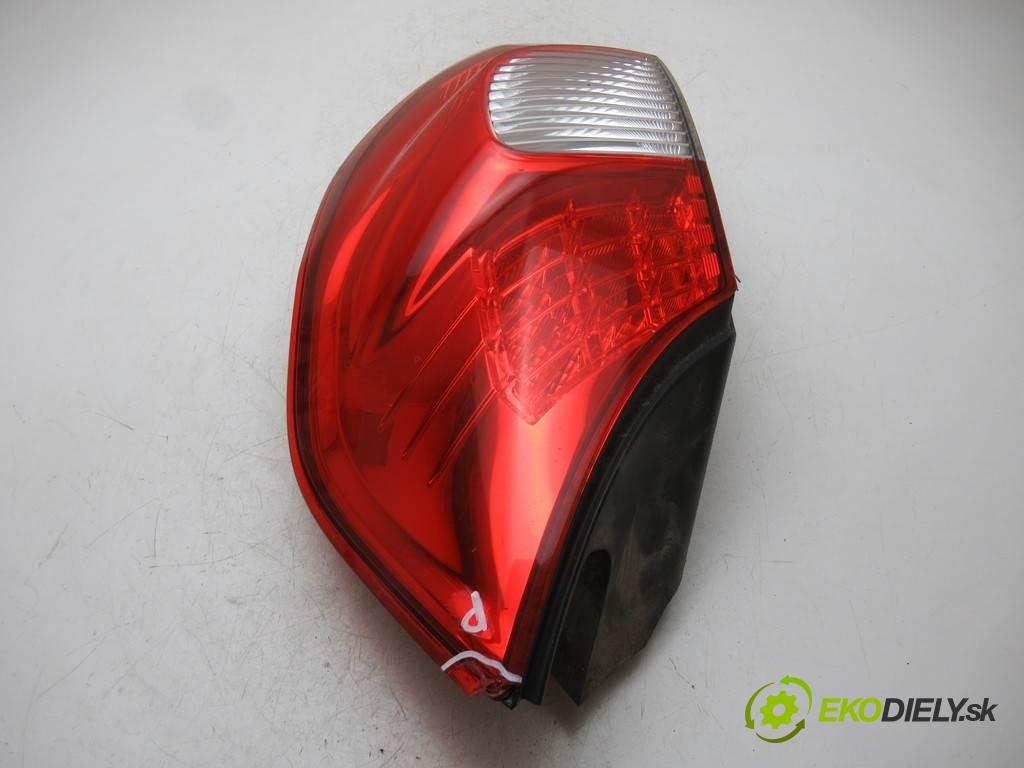 Renault Scenic II FL  2007 82 kW 1.6B 112KM 06-09 1600 světlo zadní část pravá