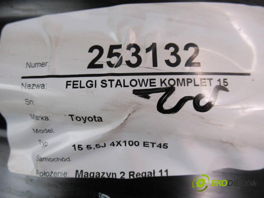 Toyota     15 5,5J 4X100 ET45  disky plechové - 15  (Plechové)
