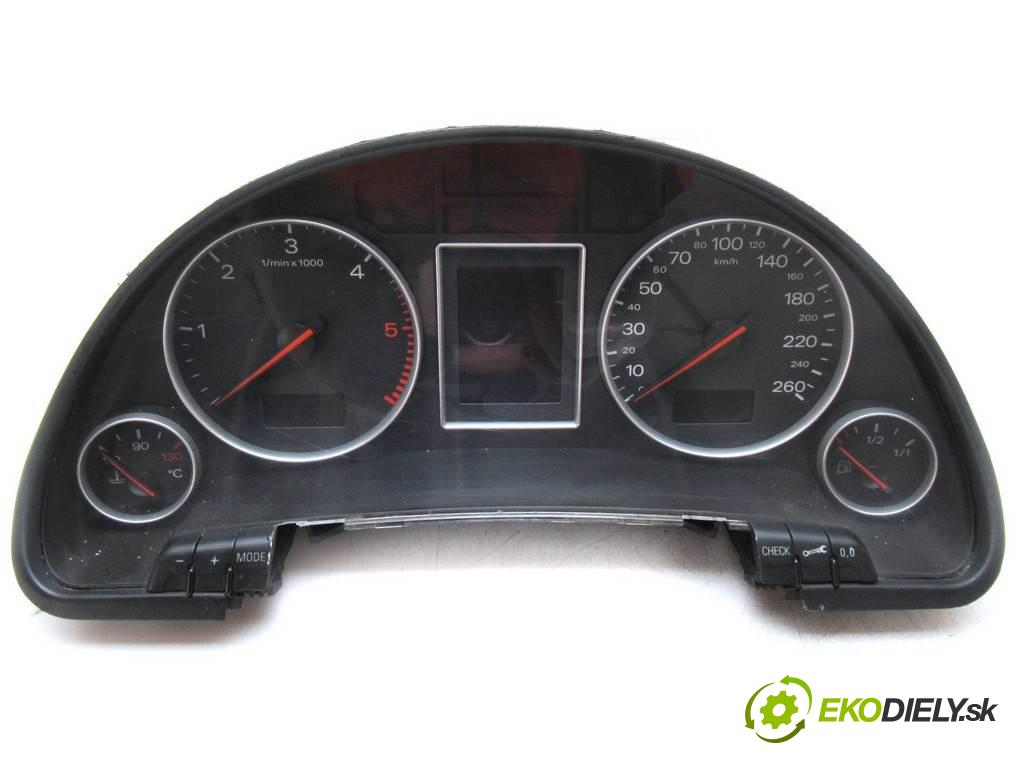 Audi A4 B6  2003 96 kW KOMBI 5D 1.9TDI 130KM 00-04 1900 Prístrojovka 8E0920900K (Prístrojové dosky, displeje)