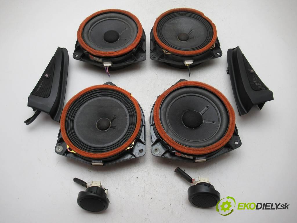Toyota Prius II    LIFTBACK 5D 1.5 VVTI HYDRID 78KM 03-09  reproduktory JBL - 86160-0W880