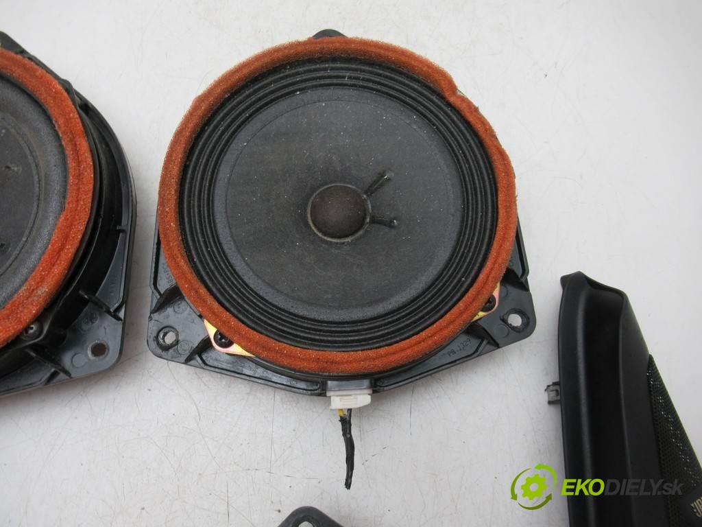 Toyota Prius II    LIFTBACK 5D 1.5 VVTI HYDRID 78KM 03-09  reproduktory JBL - 86160-0W880