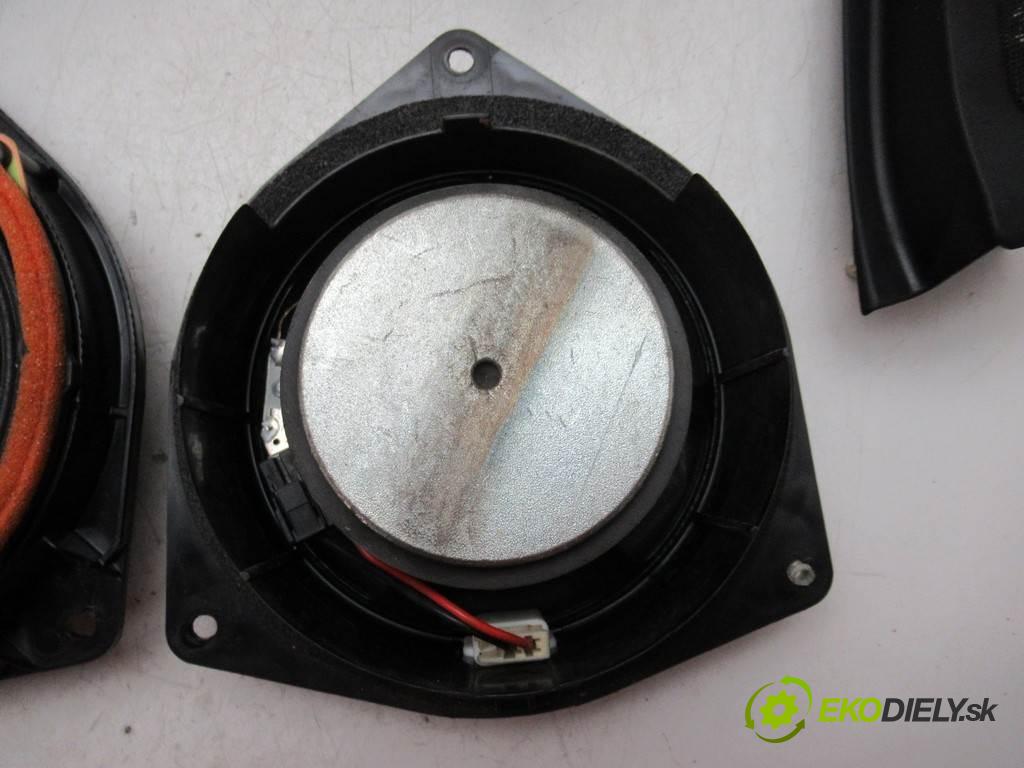 Toyota Prius II    LIFTBACK 5D 1.5 VVTI HYDRID 78KM 03-09  reproduktory JBL - 86160-0W880