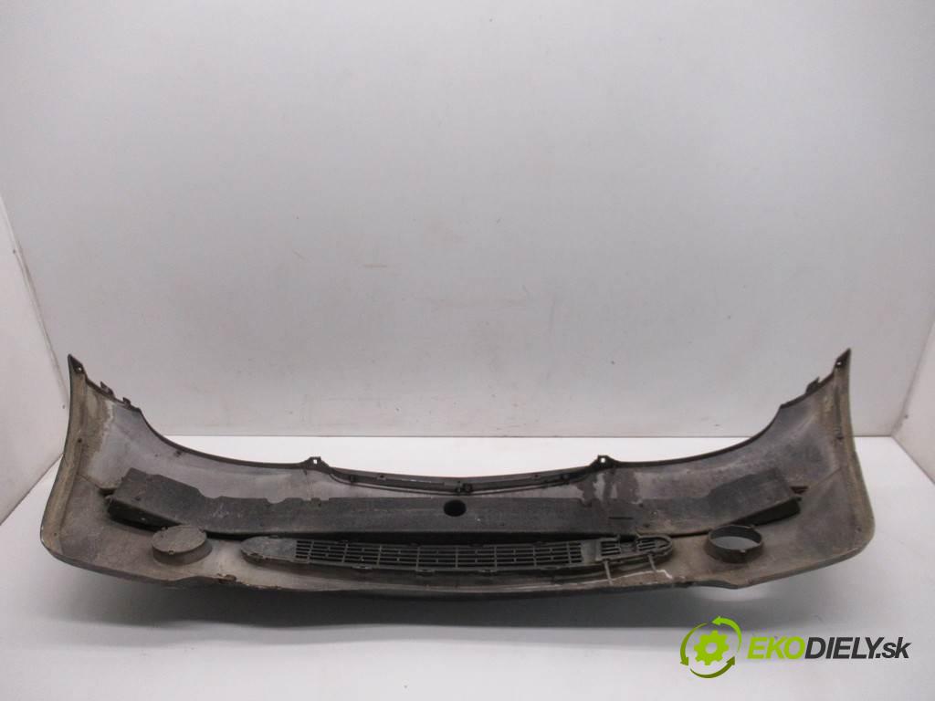 Mercedes-Benz W168  1999 66 kW 1.7CDI 90KM 97-04 1700 Nárazník predný  (Ostatné)