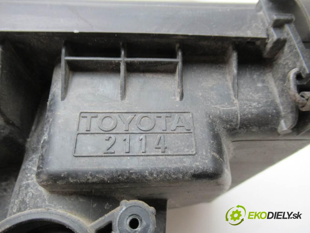 Toyota Prius II  2005 57kw LIFTBACK 5D 1.5 VVTI HYBRID 78KM 03-09 1500 Obal filtra vzduchu  (Obaly filtrov vzduchu)
