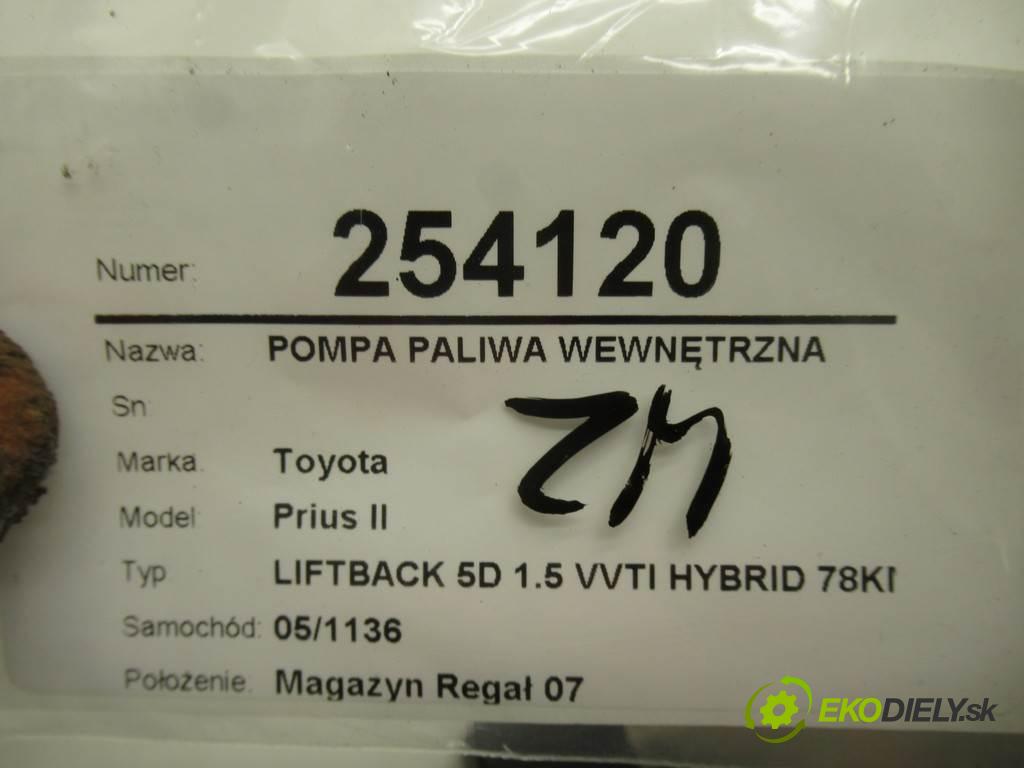 Toyota Prius II  2005 57kw LIFTBACK 5D 1.5 VVTI HYBRID 78KM 03-09 1500 Pumpa paliva vnútorná 77020-47040 (Palivové pumpy, čerpadlá, plaváky)