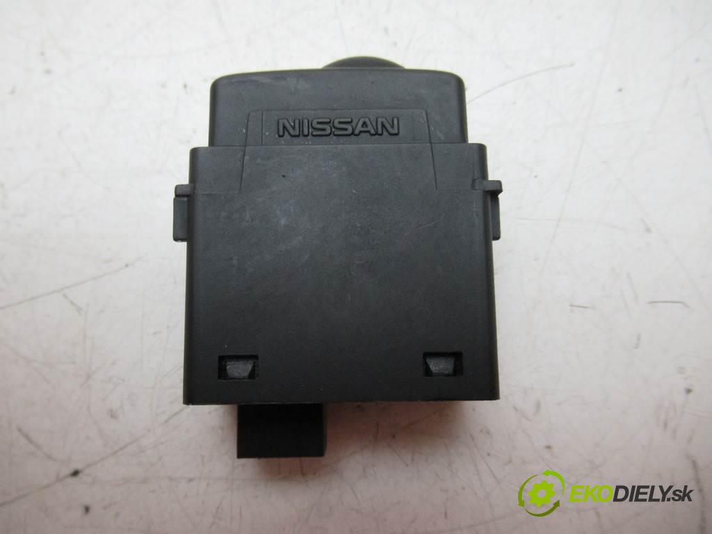 Nissan NV200  2016 81 kW 1.6B 110KM 09- 1600 Prepínač nastavenia svetiel  (Prepínače, spínače, tlačidlá a ovládače kúrenia)
