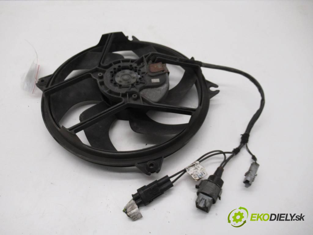 Peugeot 407 SW  2006 100 kW KOMBI 5D 2.0HDI 136KM 04-11 2000 ventilátor chladiče  (Ventilátory)