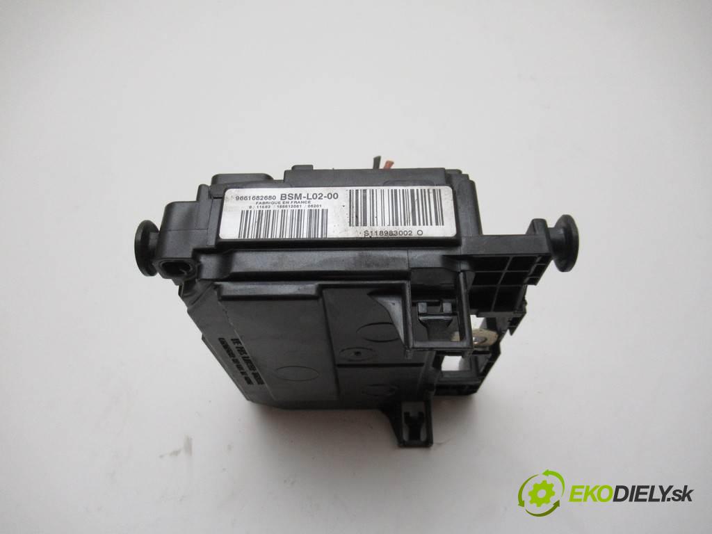 Peugeot 407 SW    KOMBI 5D 2.0HDI 136KM 04-11  Modul BSM 9661682680 (Ostatné)