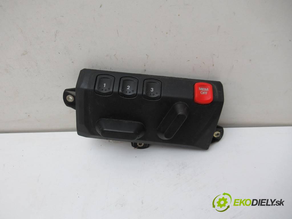 Seat Toledo II    2.3B 150KM 98-04  Prepínač nastavenia pamäte sedačky 3B0959765A