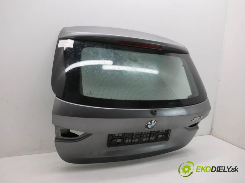 BMW X1 E84  2012 105KW 2.0D 143KM 09-15 2000 zadná kapota  (Zadné kapoty)
