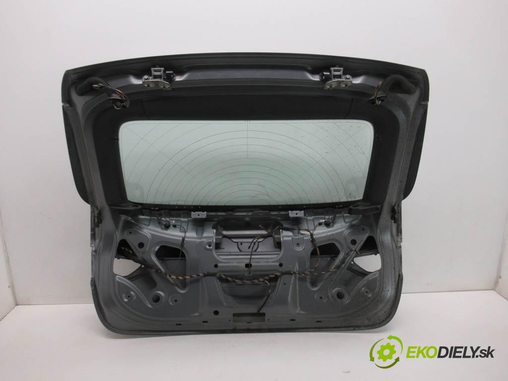 BMW X1 E84  2012 105KW 2.0D 143KM 09-15 2000 zadná kapota  (Zadné kapoty)