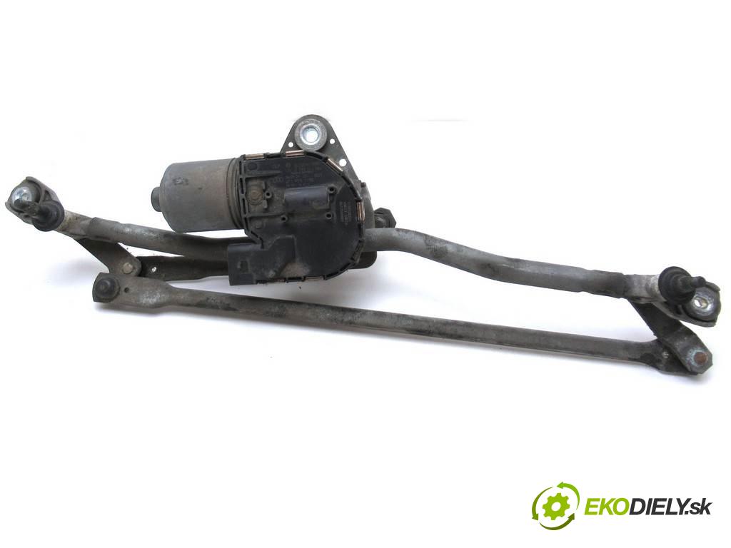 Audi A6 C6  2006 171 kW QUATTRO KOMBI 5D 3.0TDI 233KM 04-08 3000 Mechanizmus stieračov predný 4F1955119B (Motorčeky stieračov predné)