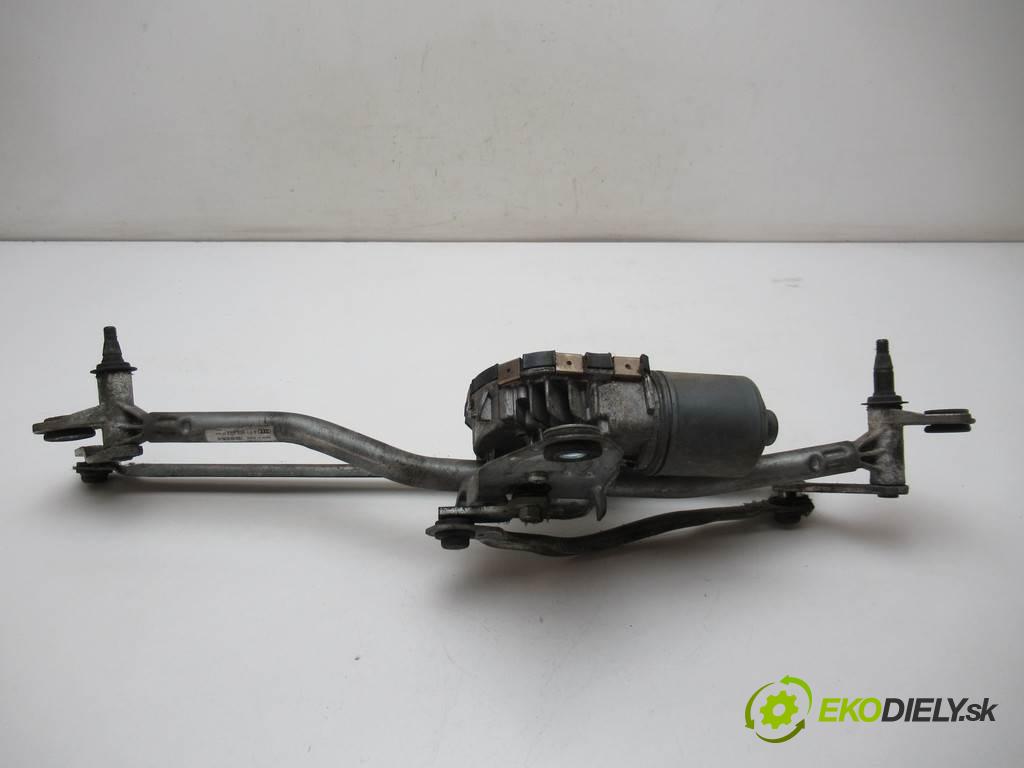 Audi A6 C6  2006 171 kW QUATTRO KOMBI 5D 3.0TDI 233KM 04-08 3000 Mechanizmus stieračov predný 4F1955119B (Motorčeky stieračov predné)