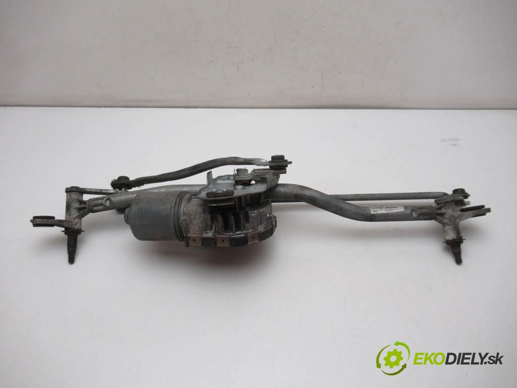 Audi A6 C6  2006 171 kW QUATTRO KOMBI 5D 3.0TDI 233KM 04-08 3000 Mechanizmus stieračov predný 4F1955119B (Motorčeky stieračov predné)