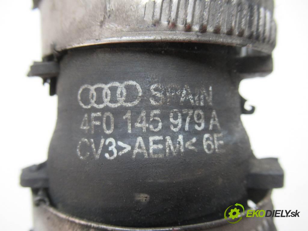 Audi A6 C6    QUATTRO KOMBI 5D 3.0TDI 233KM 04-08  Rúra hadica turba 4F0145979A (Hadice)