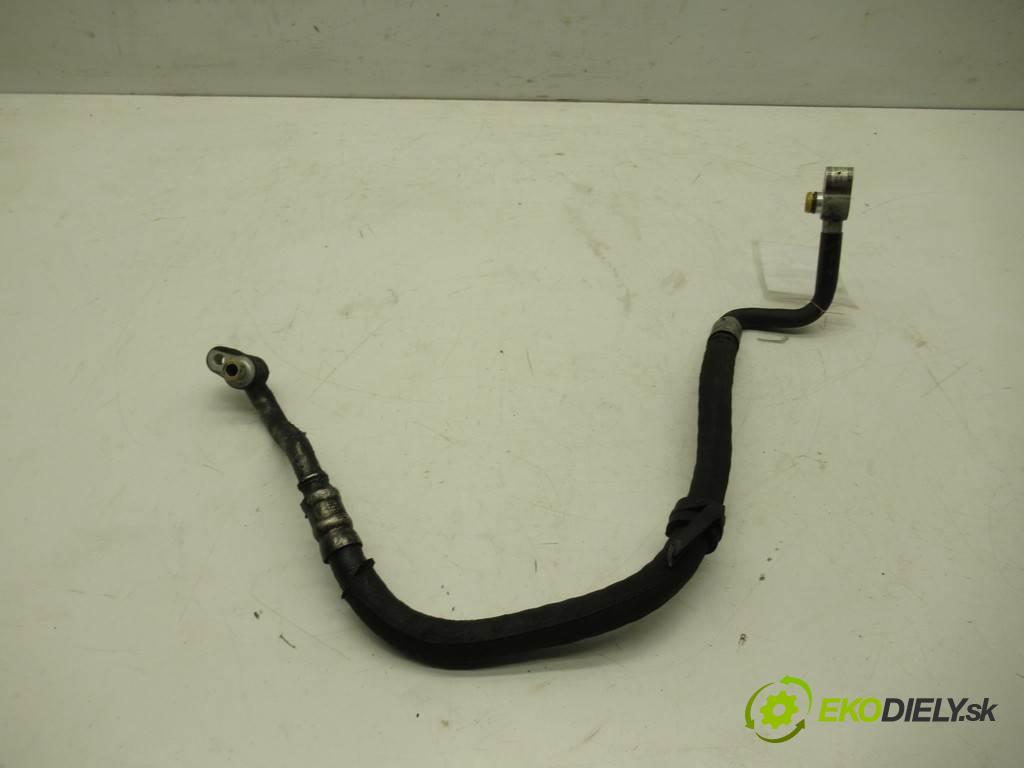 Audi A6 C6    QUATTRO KOMBI 5D 3.0TDI 233KM 04-08  rúrka klimatizácie 4F0260701M (Rúrky klimatizácie)