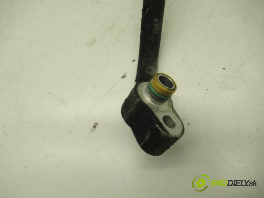 Audi A6 C6    QUATTRO KOMBI 5D 3.0TDI 233KM 04-08  rúrka klimatizácie 4F0260701M (Rúrky klimatizácie)