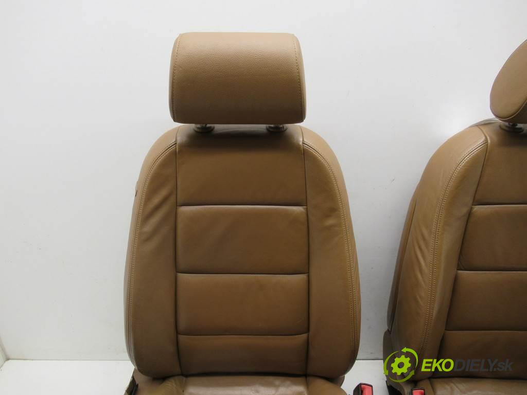 Audi A6 C6    QUATTRO KOMBI 5D 3.0TDI 233KM 04-08  Sedadlá, sedačky Sedadlo bočné interiér -