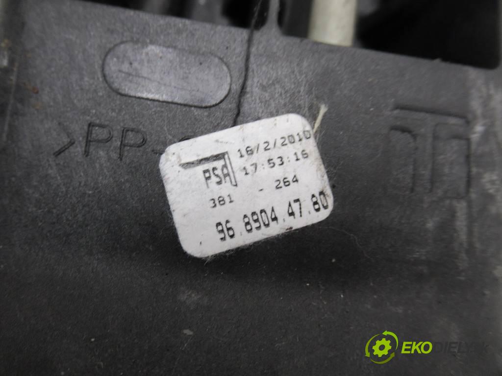Peugeot 207  2010 66 kW LIFT KOMBI 5D 1.6HDI 90KM 06-12 1600 Kulisa - - 9689044780 (Rýchlostné páky / kulisy)