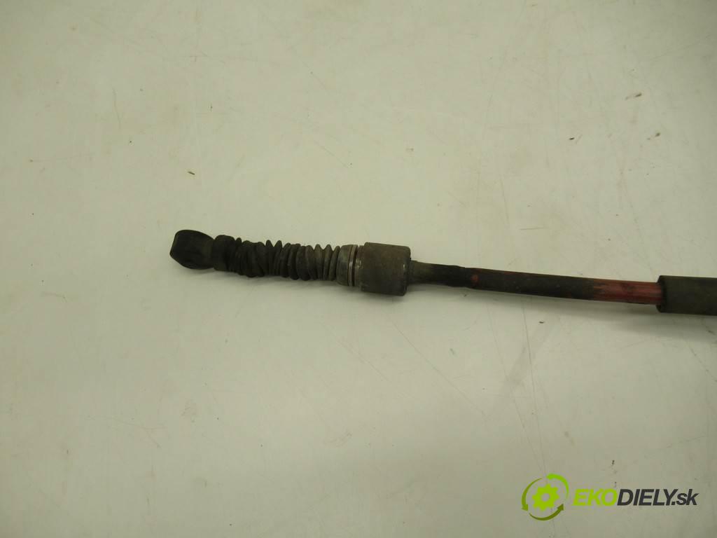 Audi A6 C6    QUATTRO KOMBI 5D 3.0TDI 233KM 04-08  Kulisa - - 4F1713041T (Rýchlostné páky / kulisy)