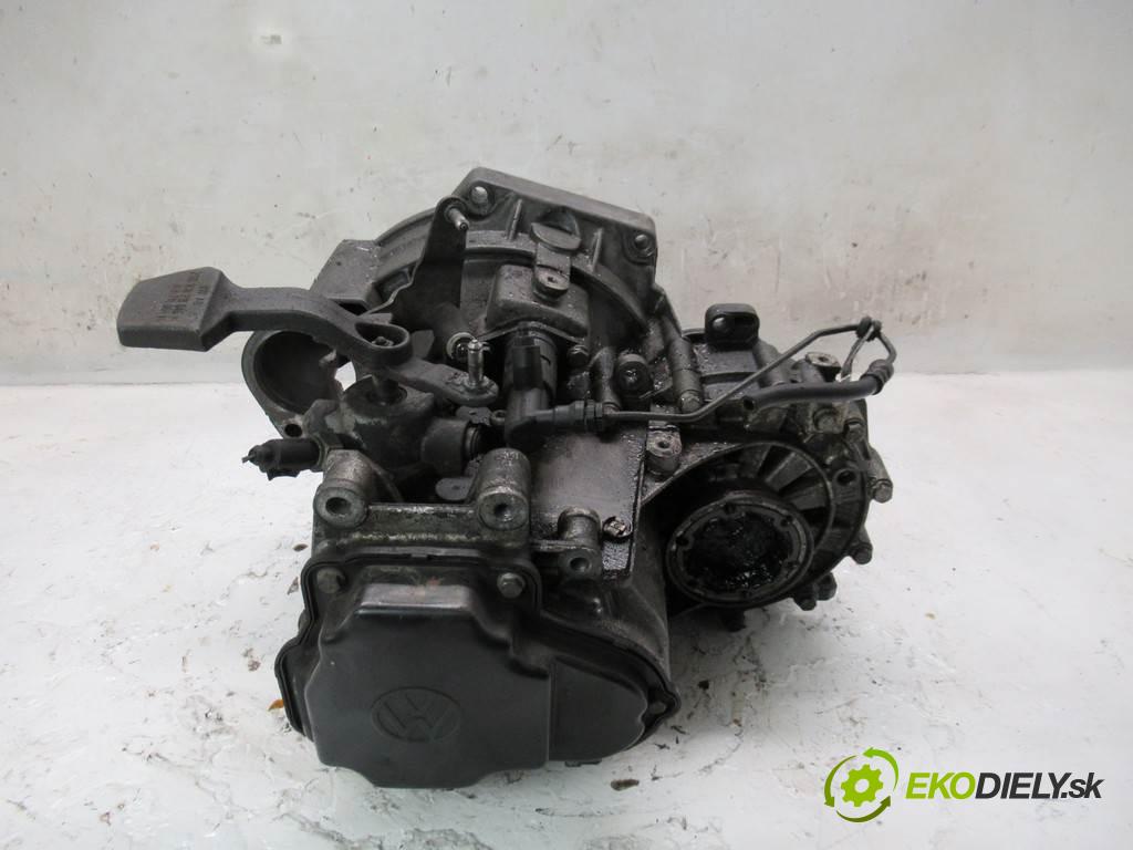 Volkswagen Passat B6  2007 77KW KOMBI 5D 2.0TDI 140KM 05-10 1900 Prevodovka - JCX (Prevodovky)