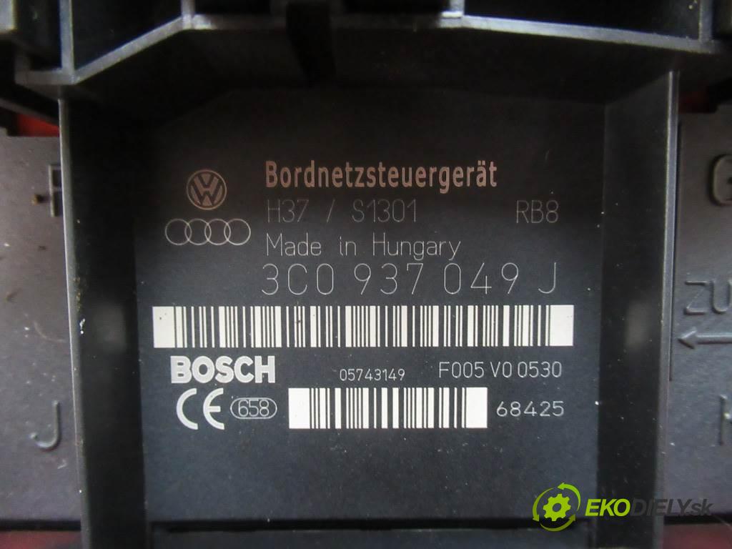 Volkswagen Passat B6    KOMBI 5D 2.0TDI 140KM 05-10  Modul BORDNETZ 3C0937049J (Ostatné)