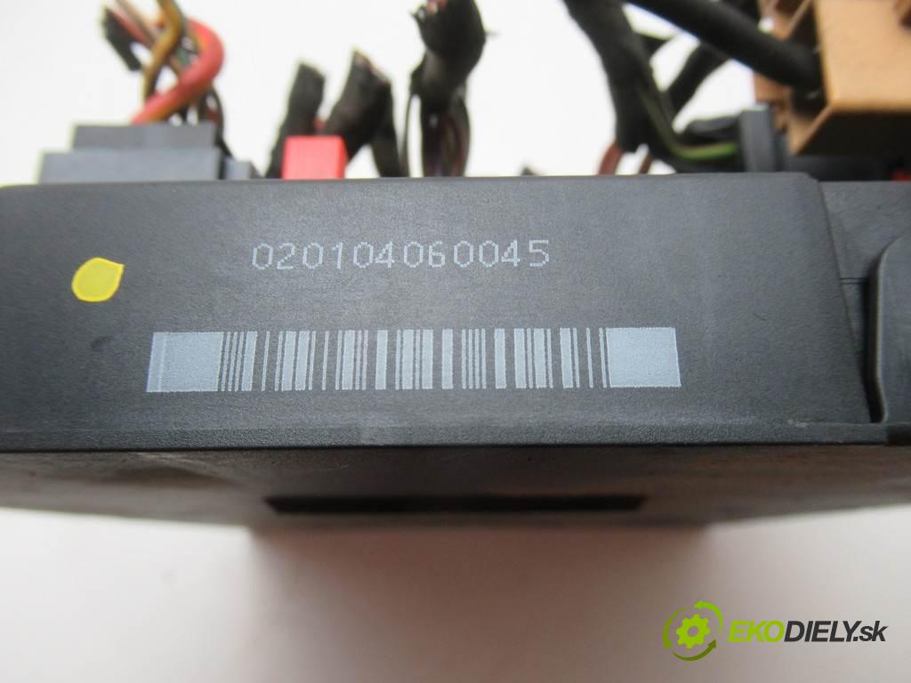 Volkswagen Passat B6    KOMBI 5D 2.0TDI 140KM 05-10  Modul BORDNETZ 3C0937049J (Ostatné)