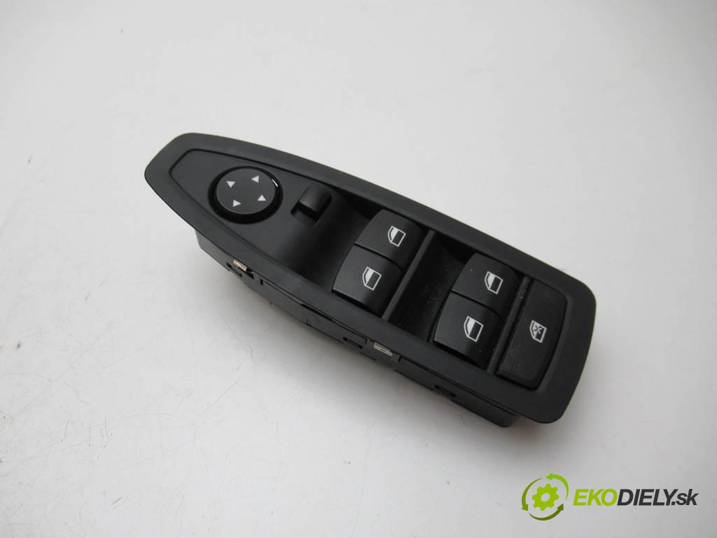 BMW 3 F30  2015 135 kW SEDAN 4D 2.0D 184KM 11-19 2000 Prepínač okien 9208109 (Prepínače, spínače, tlačidlá a ovládače kúrenia)