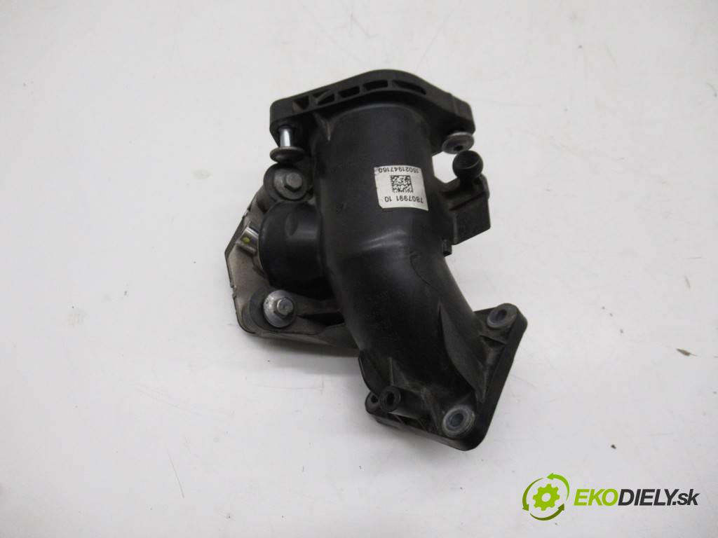 BMW 3 F30    SEDAN 4D 2.0D 184KM 11-19  Rúra hadica Rúrka vzduchu 7810765 7807991 (Hadice chladenia vzduchu)