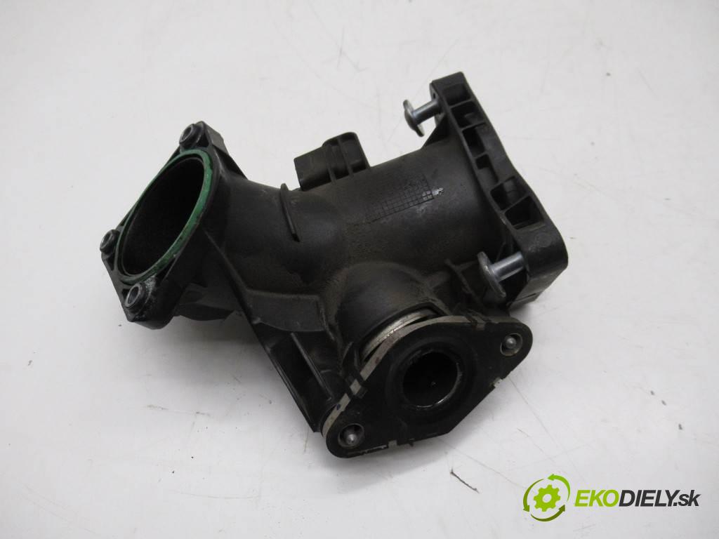 BMW 3 F30    SEDAN 4D 2.0D 184KM 11-19  Rúra hadica Rúrka vzduchu 7810765 7807991 (Hadice chladenia vzduchu)