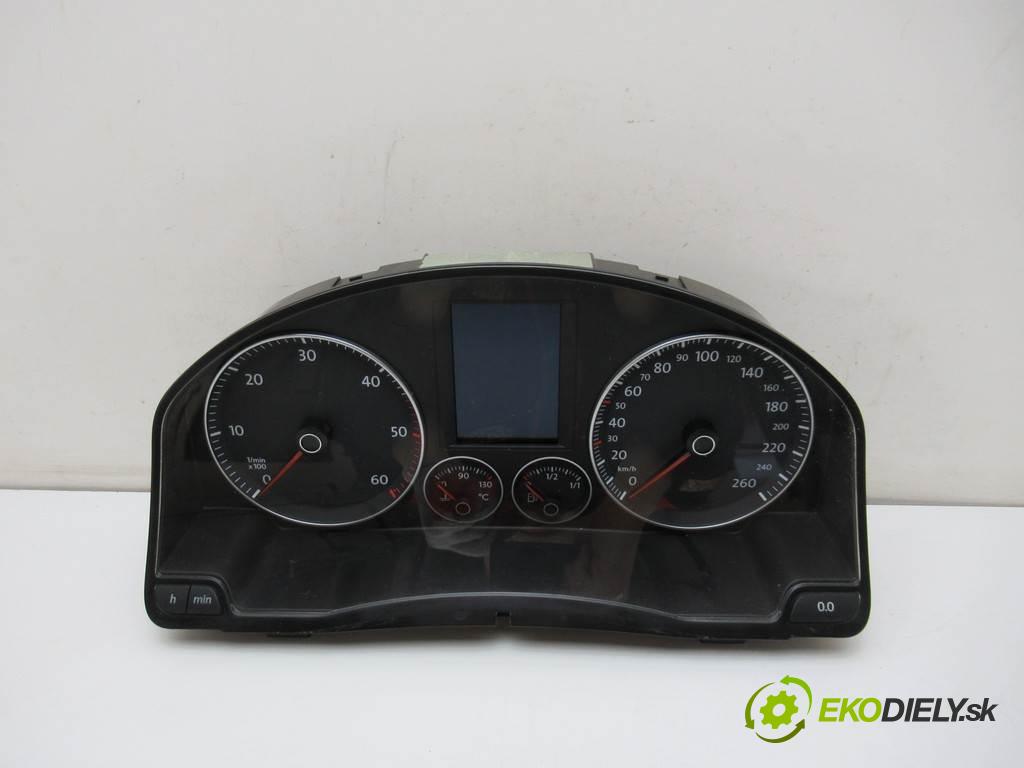 Volkswagen Golf V  2005 103kw HATCHBACK 5D 2.0TDI 140KM 03-09 1900 Prístrojovka 1K0920871B (Prístrojové dosky, displeje)
