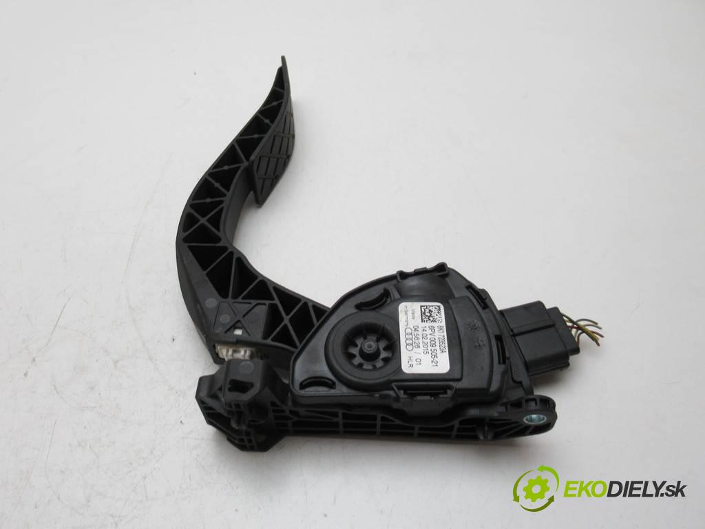 Audi A5 8T LIFT  2015 165 kW SEDAN 4D 2.0TFSI 224KM 11-16 2000 Potenciometer plynového pedálu 8K1723523A (Pedále)