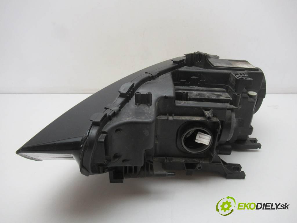 Audi A5 8T LIFT  2015 165 kW SEDAN 4D 2.0TFSI 224KM 11-16 2000 Svetlomet pravy 8T0941006C (Pravé)