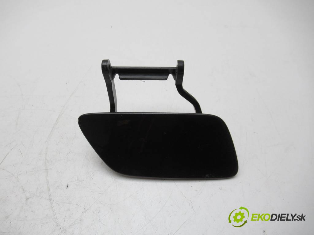 Audi A5 8T LIFT    SEDAN 4D 2.0TFSI 224KM 11-16  Kryt ostrekovača pravá 8T0955636A