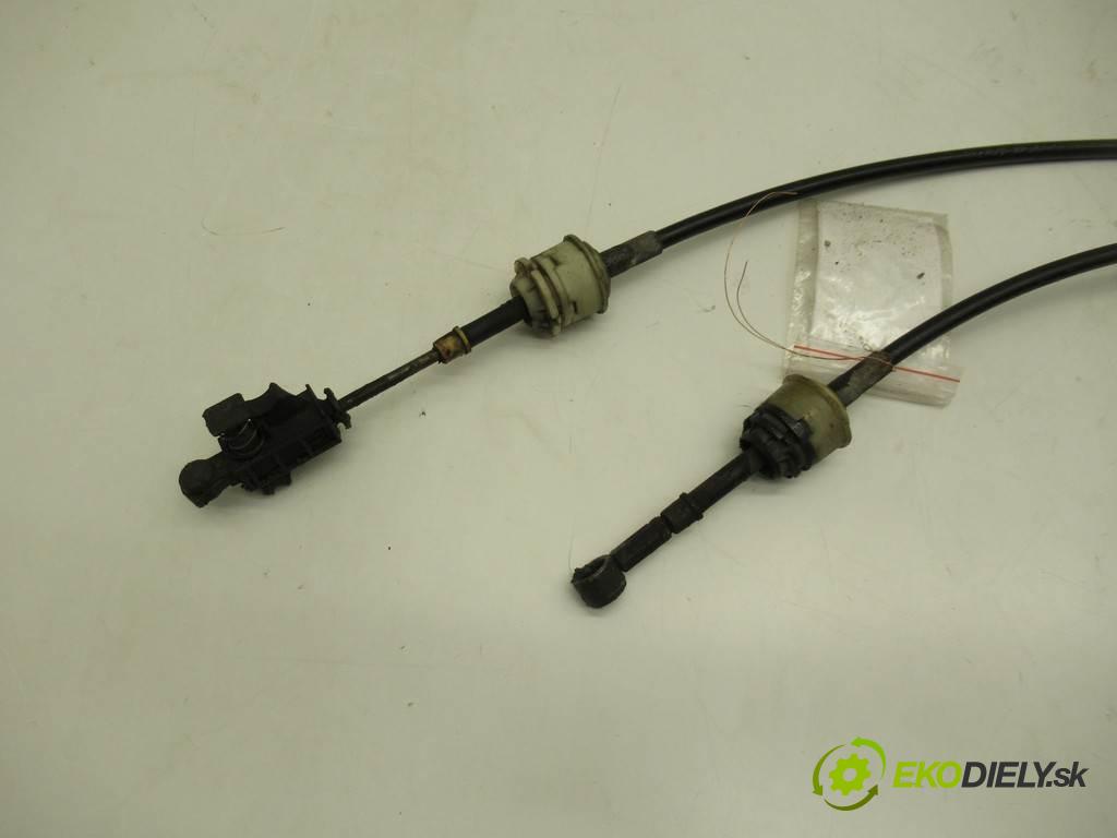 Fiat Grande Punto  2007 57 kW HATCHBACK 3D 1.4B 78KM 05-12 1400 Kulisa - - 00553497170 (Rýchlostné páky / kulisy)