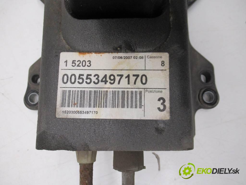 Fiat Grande Punto  2007 57 kW HATCHBACK 3D 1.4B 78KM 05-12 1400 Kulisa - - 00553497170 (Rýchlostné páky / kulisy)