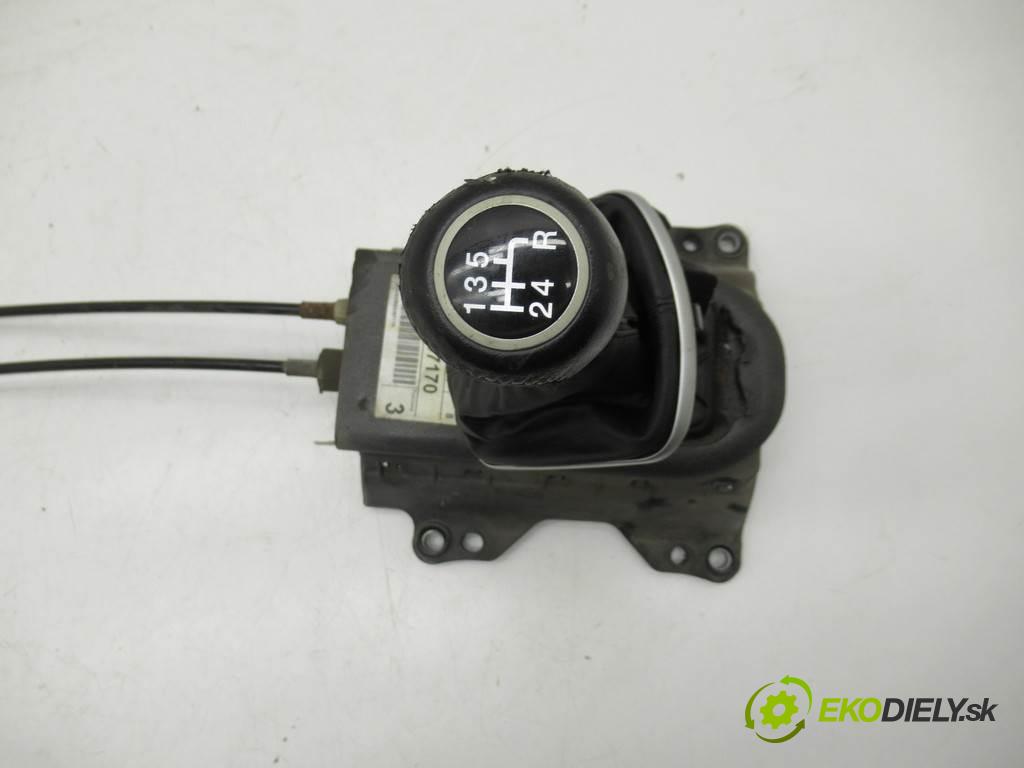 Fiat Grande Punto  2007 57 kW HATCHBACK 3D 1.4B 78KM 05-12 1400 Kulisa - - 00553497170 (Rýchlostné páky / kulisy)