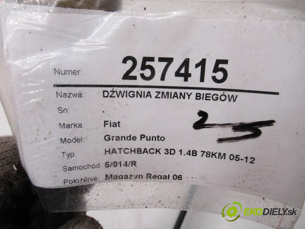 Fiat Grande Punto  2007 57 kW HATCHBACK 3D 1.4B 78KM 05-12 1400 Kulisa - - 00553497170 (Rýchlostné páky / kulisy)