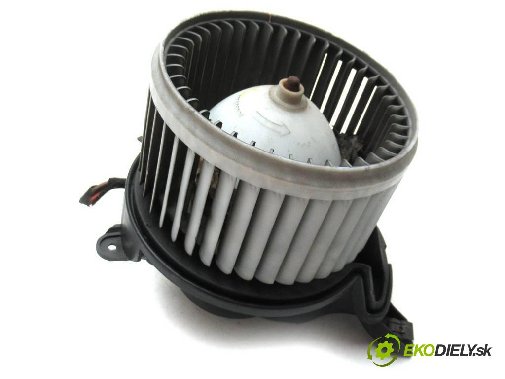 Fiat Grande Punto  2007 70 kW HATCHBACK 3D 1.4B 95KM 05-12 1400 Ventilátor ventilátor kúrenia  (Ventilátory kúrenia)
