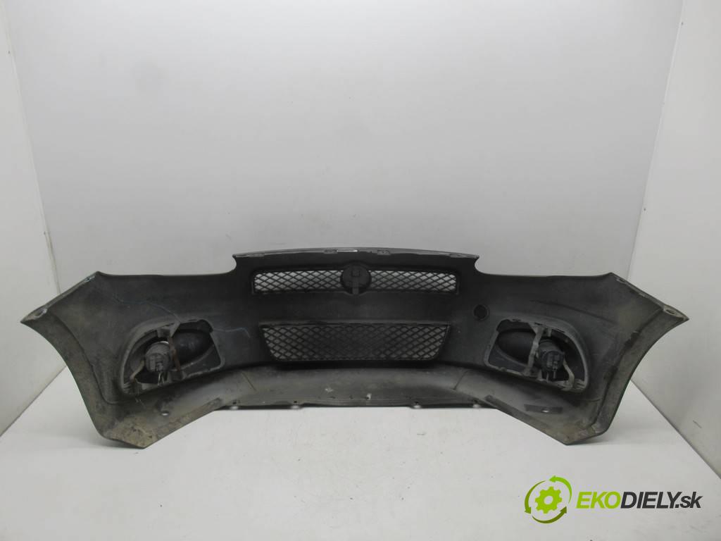 Fiat Grande Punto  2007 70 kW HATCHBACK 3D 1.4B 95KM 05-12 1400 Nárazník predný Mriežka ABARTH