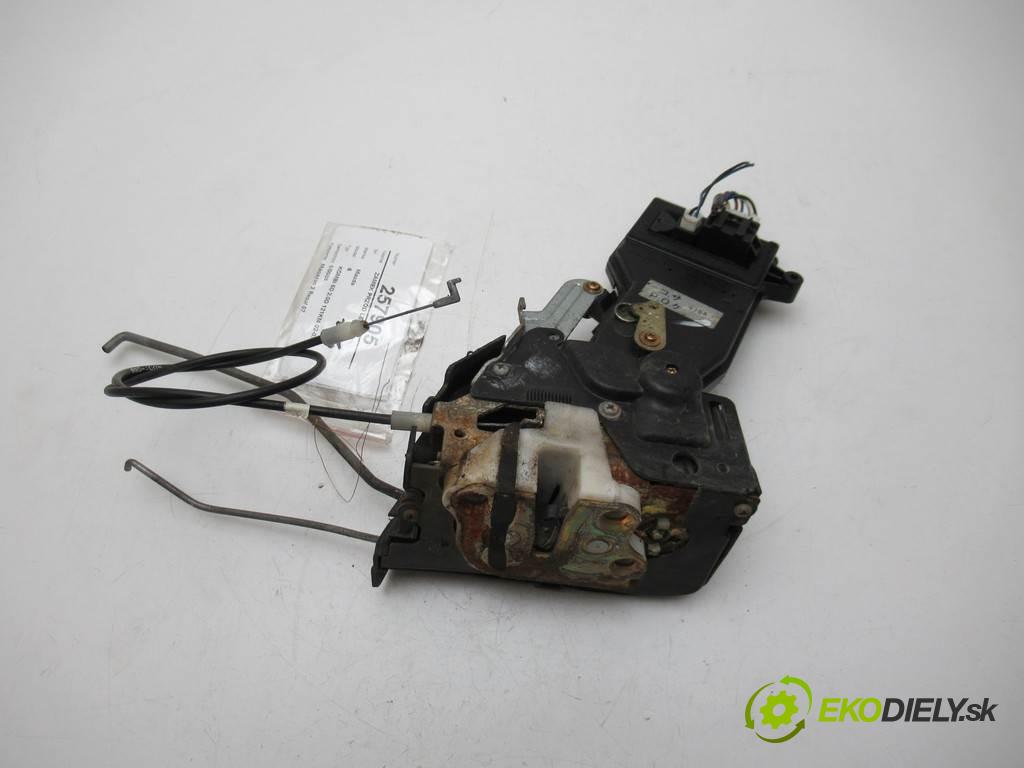 Mazda 6  2004  KOMBI 5D 2.0D 121KM 02-07 2000 zámok přední část levý