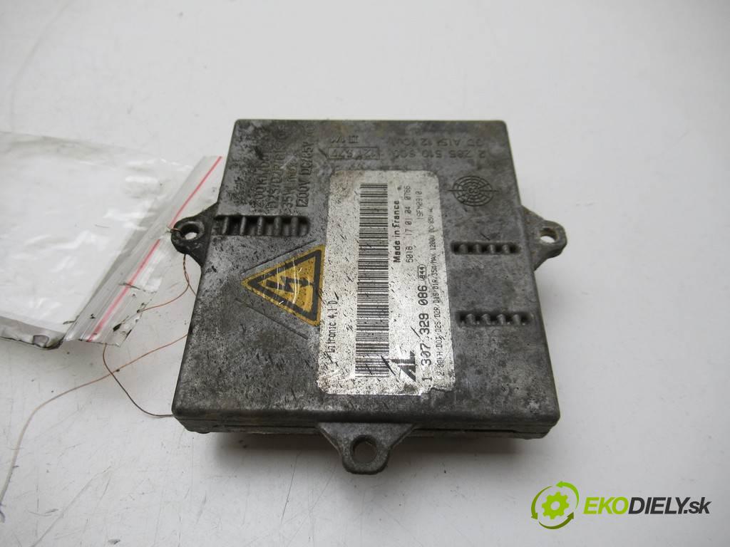 Mazda 6    KOMBI 5D 2.0D 121KM 02-07  Menič XENON 1307329086 (Riadiace jednotky xenónu)