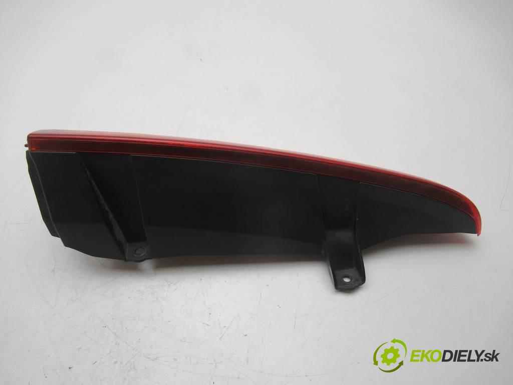 Renault Kangoo II  2009 63 kW III 1.5DCI 86KM 08-13 1500 světlo zadní část levá strana horní 8200419966